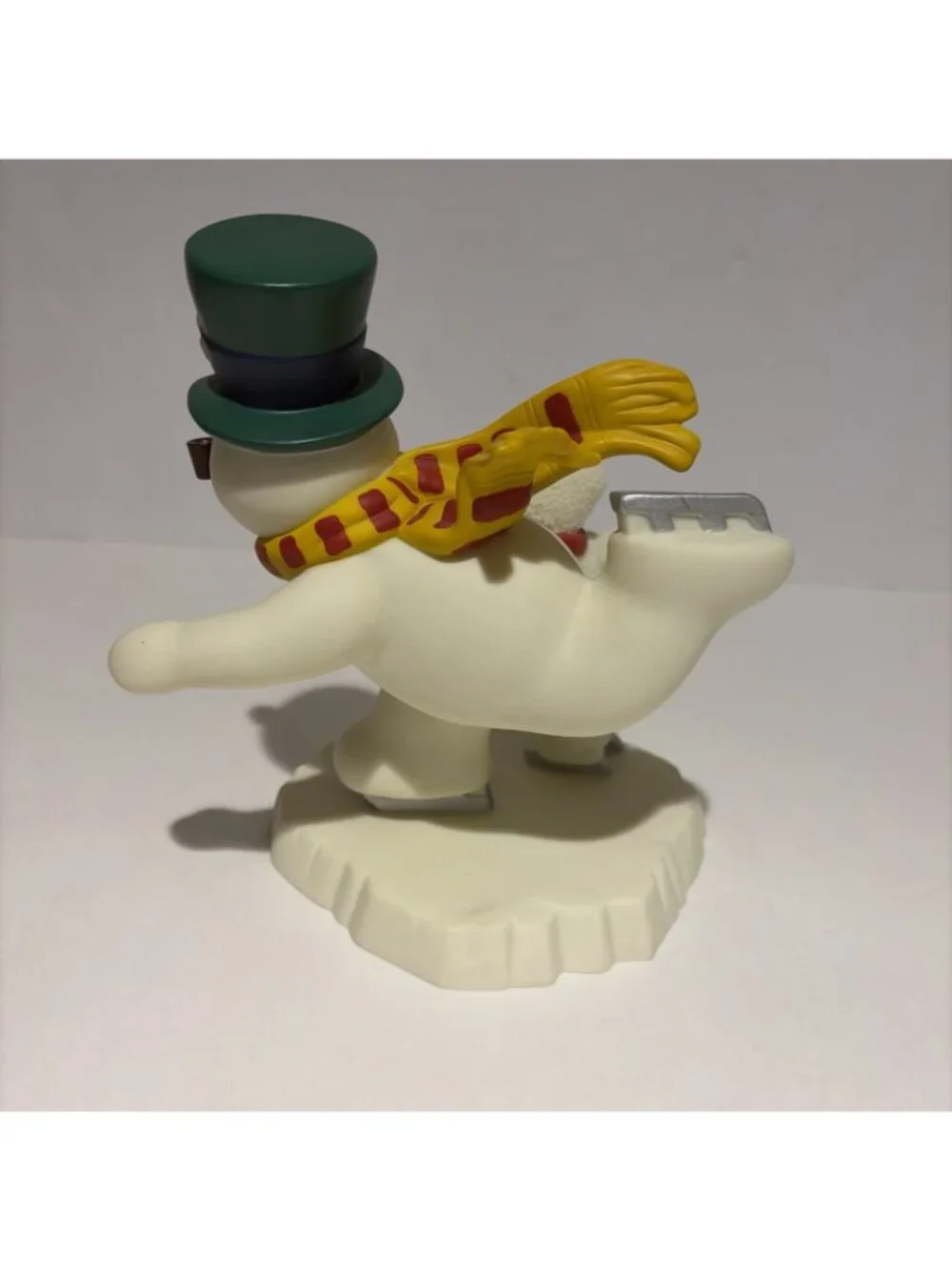 DEPARTMENT 56 Snowbabies Guest Collection Frosty The Snowman Catch Me If You Can